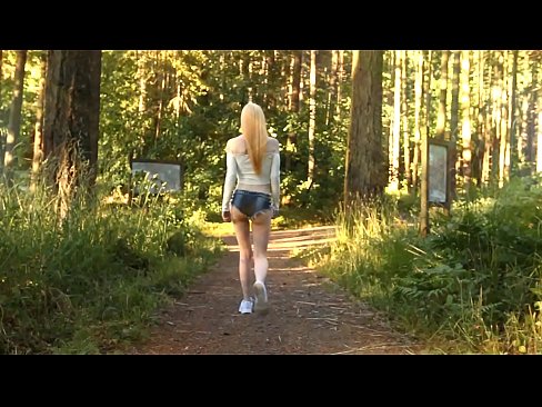 ❤️ Lijepa žena se kreće polako, a ne goli video ❤️ Porno video u pornografiji hr.analpics.ru ﹏