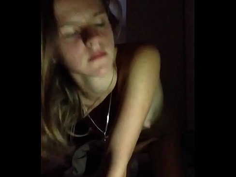 ❤️ Djevojka masturbira i svršava ❤️ Porno video u pornografiji hr.analpics.ru ﹏