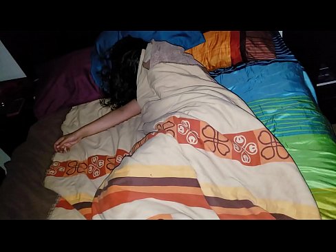 ❤️ Posinak grdi svoju mladu maćehu dok ona spava. ❤️ Porno video u pornografiji hr.analpics.ru ﹏